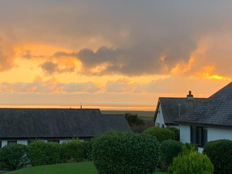 Idyllic Holiday Near Abersoch Mynytho Exterior photo
